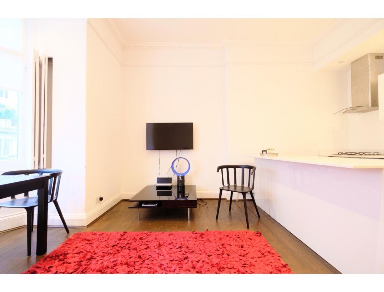 Edgware Rd, Paddington Spacious Apartment Sleeps 4 Londra Esterno foto
