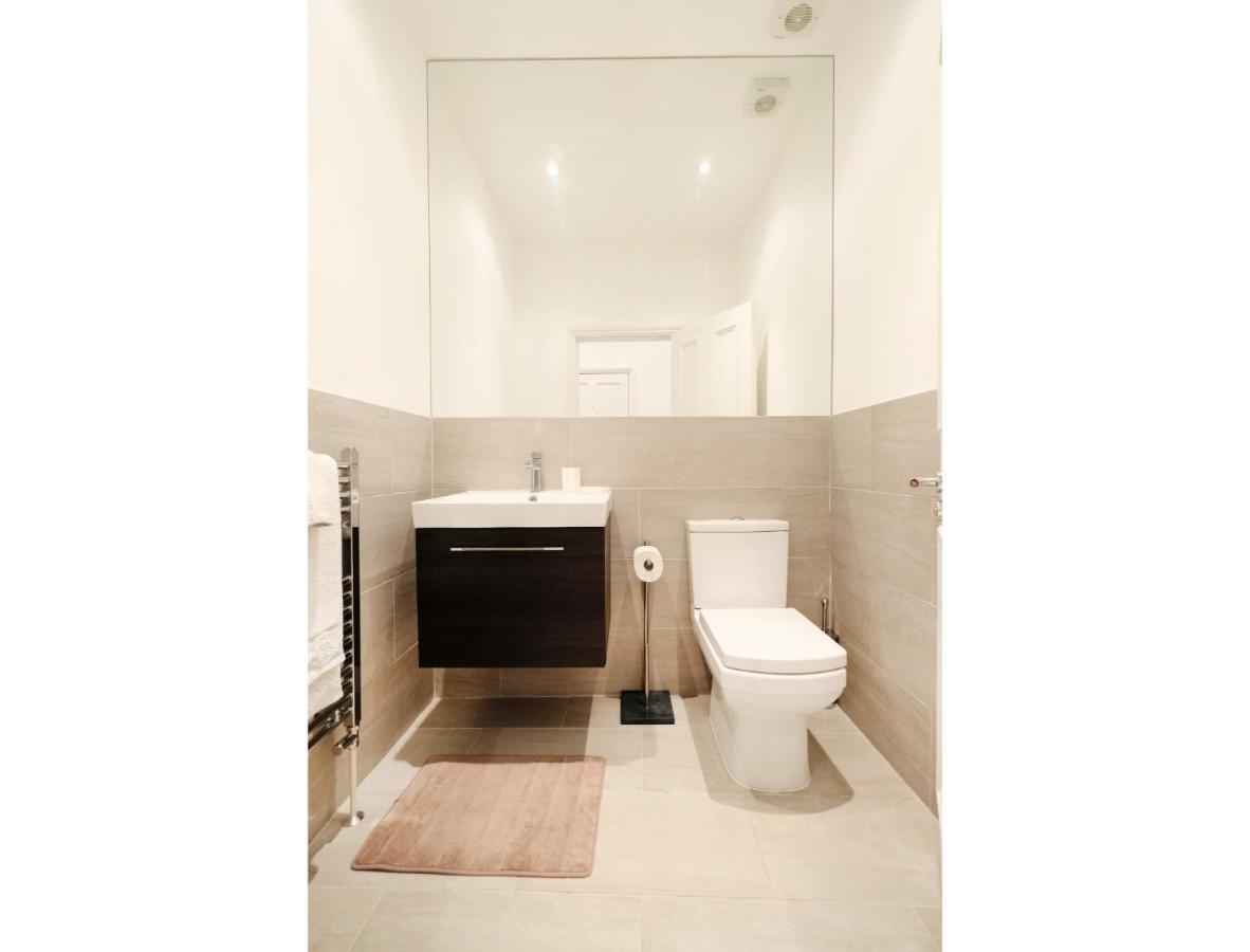 Edgware Rd, Paddington Spacious Apartment Sleeps 4 Londra Esterno foto